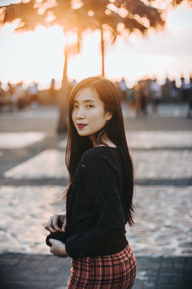 37间房主播跳舞 撩人夜色